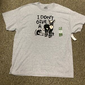 I don’t give Rats Ass Gray Graphic T-Shirt
